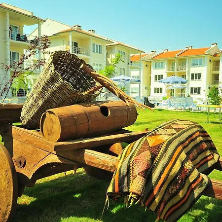 Apartmanhotel Club Onat Garden 3*